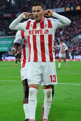 GER, 1.FBL, 1. FC Koeln vs. FC Augsburg 18.10.2025, Rheinenergie Stadion, Koeln, GER, 1.FBL, 1. FC Koeln vs. FC Augsburg, im Bild: Torjubel Jubel Jubellauf, Said El Mala (FC Koeln 13), 1:1