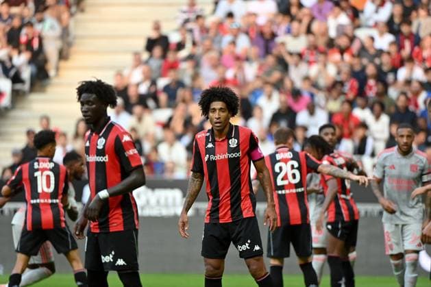 OGC Nice v Olympique Lyonnais - Ligue 1 McDonald s 2025 2026 04 DANTE (ogcn) during the Ligue 1 McDonald s match between Nice and Lyon at Allianz Riviera on October 18, 2025 in Nice, France. Nice France  Copyright: xFEPx 776348160