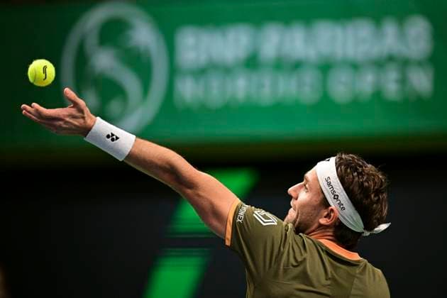 STOCKHOLM, SVERIGE 20251018 Norges Casper Ruud möter Kanadas Denis Shapovalov i semifinal under tennisturneringen BNP Paribas Nordic Open i Kungliga tennishallen. STOCKHOLM SVERIGE x10658x