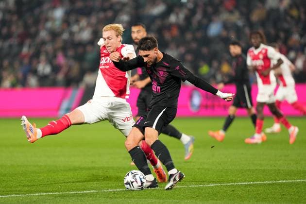 Angers SCO v AS Monaco - Ligue 1 McDonald s 2025 2026 21 Jordan LEFORT (sco) during the Ligue 1 McDonald s match between Angers and Monaco at Stade Raymond Kopa on October 18, 2025 in Angers, France. Angers France  Copyright: xFEPx 776348164