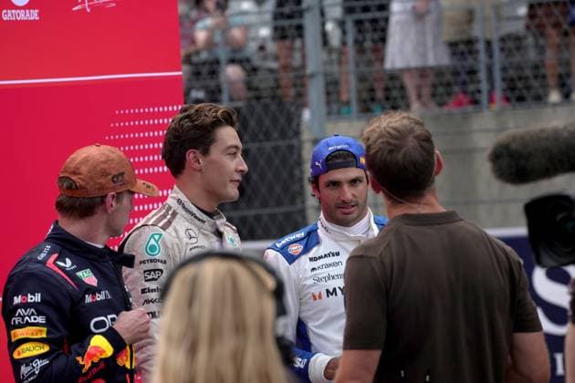 FORMULA 1 MSC CRUISES UNITED STATES GRAND PRIX 2025 18.10.2025, Circuit of The Americas, Austin, FORMULA 1 MSC CRUISES UNITED STATES GRAND PRIX 2025 , im Bild Sieger des Sprintrennens Max Verstappen (NLD), Oracle Red Bull Racing, 2.Platz für George Russell (GBR), Mercedes-AMG Petronas Formula One Team, 3.Platz für Carlos Sainz Jr. (ESP), Atlassian Williams Racing
