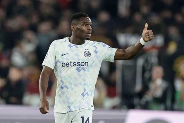 Serie a football match AS Roma vs Inter Inter™s French forward Ange-Yoan Bonny celebrates after scoring a goal during the Serie A football match between AS Roma vs Inter at the Olimpico Stadium in Rome, Italy on October 18, 2025. _BPH6508 Copyright: xAntonioxBalascox