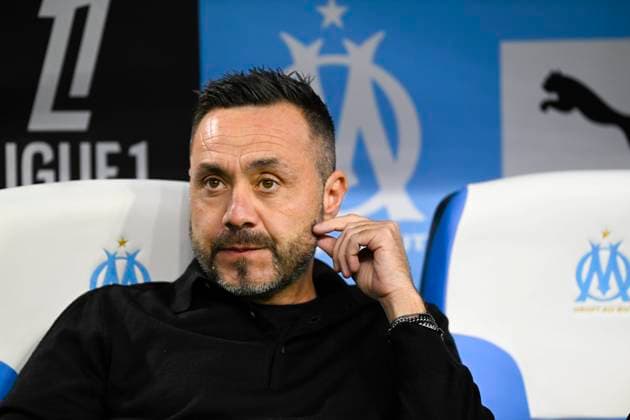 FOOTBALL : Olympique de Marseille VS Le Havre AC - Ligue 1 McDonald s - 18 10 2025 Roberto De Zerbi (Coach Olympique de Marseille) - Ligue 1 McDonald™s match between Olympique de Marseille and Le Havre Athletic Club on October 18, 2025 at the Orange VÃ lodrome Stadium in Marseille. MarseilleFrance  Copyright: xWilliamxCannarellax