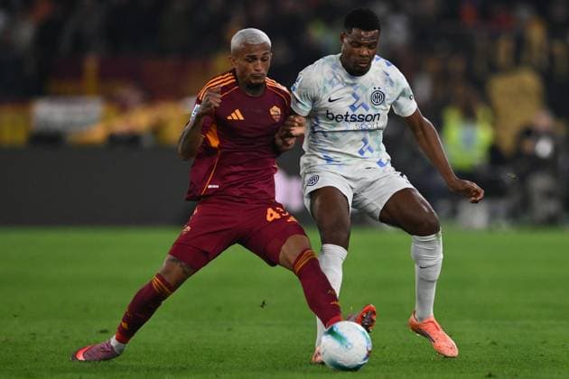 As Roma 18 10 2025 - campionato di calcio serie A Roma-Inter foto Antonello Sammarco Image nella foto: Denzel Dumfries-Wesley 