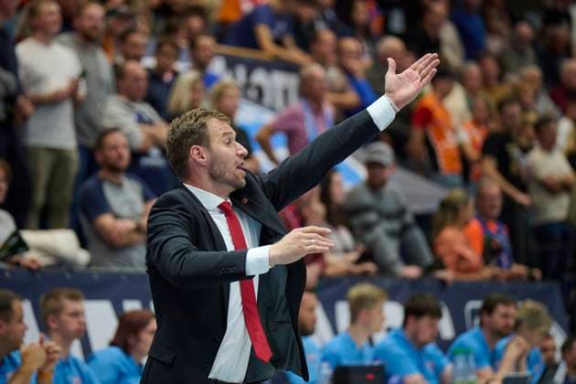 Anton Gavel (Bamberg, Head-Coach), Syntainics MBC vs. Bamberg Baskets, BBL Pokal Achtelfinale, Saison 2025 26, Basketball, Maenner, 18.10.2025. Weissenfels Stadthalle Sachsen-Anhalt Deutschland