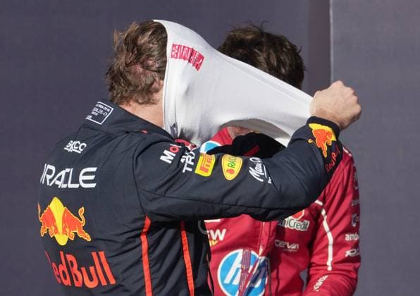 FORMULA 1 MSC CRUISES UNITED STATES GRAND PRIX 2025 18.10.2025, Circuit of The Americas, Austin, FORMULA 1 MSC CRUISES UNITED STATES GRAND PRIX 2025 , im Bild Poleposition für Max Verstappen (NLD), Oracle Red Bull Racing