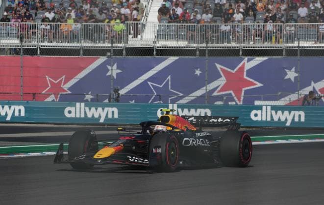 FORMULA 1 MSC CRUISES UNITED STATES GRAND PRIX 2025 18.10.2025, Circuit of The Americas, Austin, FORMULA 1 MSC CRUISES UNITED STATES GRAND PRIX 2025 , im Bild Yuki Tsunoda (JPN), Oracle Red Bull Racing