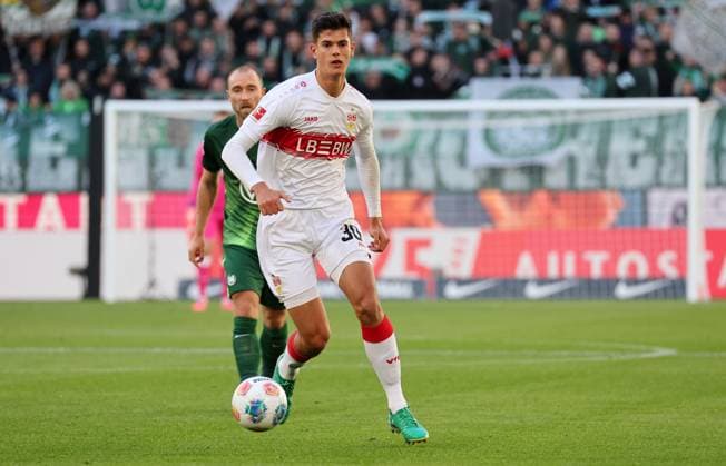 18.10.2025, Deutschland, Wolfsburg, Fußball Bundesliga, Saison 2025 2026, VfL Wolfsburg vs. VfB Stuttgart, Chema (VfB)
