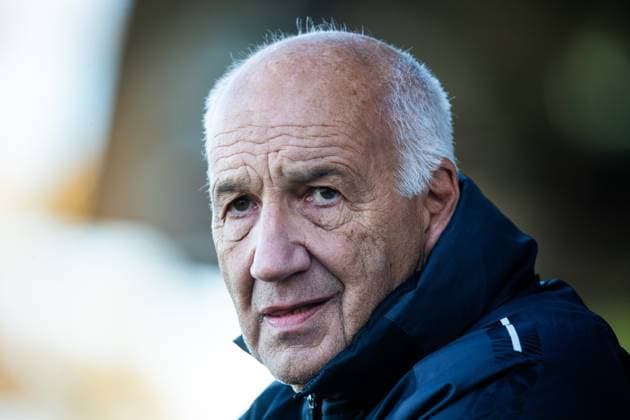 Babelsberg , 181025 , Fussball Regionalliga Nordost SV Babelsberg 03 - Rot Weiß Weiss Erfurt im Bild: Sportchef Franz Gerber ( Erfurt)