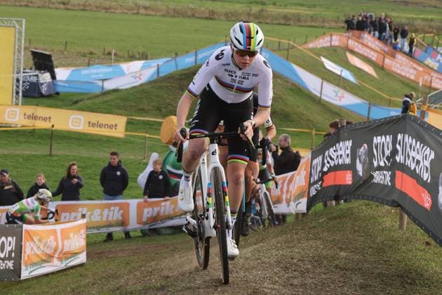 Telenet Superprestige 2025-2026 Ruddervoorde {city:0:UC}, {country:0:UC} - {monthname:0:UC} {day0} : during the 1st leg of the Ruddervoorde Telenet Superprestige 2025-2026 a cyclocross race for Men Elite on {monthname} {day}, {year4} in {city:PC}, {country:PC}, {date} ( Ruddervoorde Belgium  Copyright: x Creator x