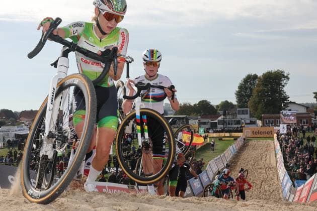 Telenet Superprestige 2025-2026 Ruddervoorde {city:0:UC}, {country:0:UC} - {monthname:0:UC} {day0} : during the 1st leg of the Ruddervoorde Telenet Superprestige 2025-2026 a cyclocross race for Men Elite on {monthname} {day}, {year4} in {city:PC}, {country:PC}, {date} ( Ruddervoorde Belgium  Copyright: x Creator x