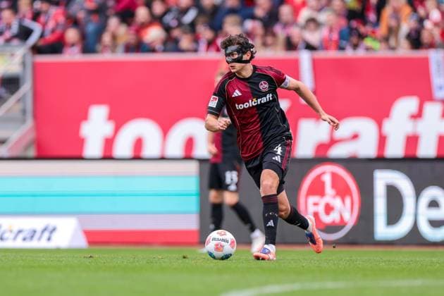 19.10.2025, 2. Bundesliga, 9. Spieltag, 1. FC Nürnberg - Holstein Kiel, Fabio Gruber (1. FC Nürnberg), Nürnberg Max Morlock Stadion Bayern Deutschland xRHR-FOTO DEx Copyright: DennisxEwert RHR-FOTOx RHR-FOTO DE