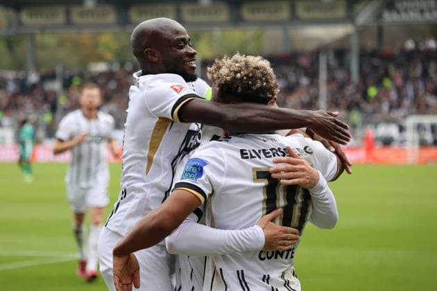 19.10.2025, Fussball, Herren, 2. Bundesliga, Saison 2025 2026, SV 07 Elversberg SpVgg Greuther Fürth, Torjubel zum 1:0, Torschütze: Bambase Conte (SV 07 Elversberg) Elversberg Ursapharm-Arena an der Kaiserlinde Saarland Deutschland (DE)