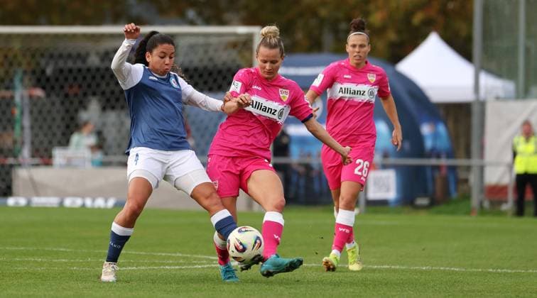 BAU 19.10.2025 Stuttgart Fußball VfB Stuttgart Frauen vs. 1. FFC Turbine Potsdam, v.l. Schiandra Yael Gonzalez Jurado (Potsdam)