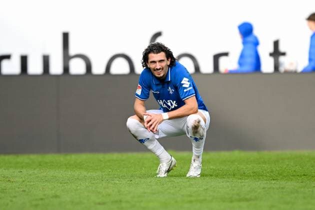 Fraser Hornby (SV Darmstadt 1898, 09) ist enttäuscht, GER, SV Darmstadt 98 vs 1. FC Magdeburg Fussball, 2. Bundesliga, 9. Spieltag, Spielzeit 2025 2026, 19.10.2025. DFL REGULATIONS PROHIBIT ANY USE OF PHOTOGRAPHS AS IMAGE SEQUENCES AND OR QUASI-VIDEO GER, SV Darmstadt 98 vs 1. FC Magdeburg Fussball, 2. Bundesliga, 9. Spieltag, Spielzeit 2025 2026, 19.10.2025. Darmstadt