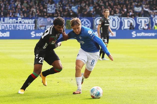 19.10.2025, xtvx, Fussball 2.Bundesliga, SV Darmstadt 98 - 1.FC Magdeburg v.l. Zweikampf, Duell, duel, tackle, compete Rayan Ghrieb (1. FC Magdeburg) Luca Marseiler (SV Darmstadt 98) (DFL DFB REGULATIONS PROHIBIT ANY USE OF PHOTOGRAPHS as IMAGE SEQUENCES and or QUASI-VIDEO) Darmstadt