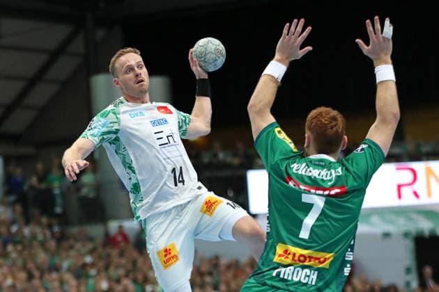 Handball DAIKIN HBL: SC DHfK Leipzig - SC Magdeburg; 19.10.2025 Omar Ingi Magnusson (14, SC Magdeburg). Handball, DAIKIN HBL, 1. Bundesliga, Saison 2025 2026, 9. Spieltag: SC DHfK Leipzig vs. SC Magdeburg am 19.10.2025 in der Quarterback Immobilien Arena Leipzig. Copyright: xBEAUTIFULxSPORTS JanxKaeferx