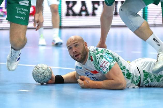 Handball DAIKIN HBL: SC DHfK Leipzig - SC Magdeburg; 19.10.2025 Oscar Bergendahl (54, SC Magdeburg). Handball, DAIKIN HBL, 1. Bundesliga, Saison 2025 2026, 9. Spieltag: SC DHfK Leipzig vs. SC Magdeburg am 19.10.2025 in der Quarterback Immobilien Arena Leipzig. Copyright: xBEAUTIFULxSPORTS JanxKaeferx