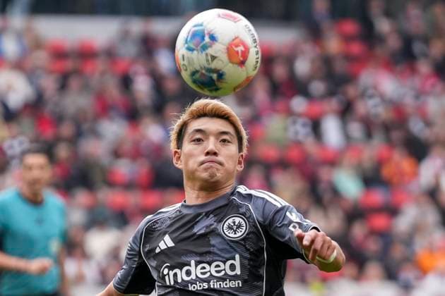 Ritsu DÅan Ritsu Doan (Eintracht Frankfurt, 20) am Ball , Deutschland, Fussball, 1. Bundesliga, 7.Spieltag, 2025 2026, SC Freiburg vs. Eintracht Frankfurt, 19.10.2025, Europa-Park Stadion, Freiburg, Deutschland DFL REGULATIONS PROHIBIT ANY USE OF PHOTOGRAPHS AS IMAGE SEQUENCES AND OR QUASI-VIDEO. Freiburg Europa-Park Stadion Baden-Württemberg Deutschland Copyright: xArnexAmbergx