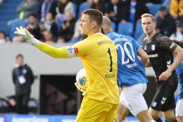 19.10.2025, xtvx, Fussball 2.Bundesliga, SV Darmstadt 98 - 1.FC Magdeburg v.l. Torwart Marcel Schuhen (SV Darmstadt 98) Portrait (DFL DFB REGULATIONS PROHIBIT ANY USE OF PHOTOGRAPHS as IMAGE SEQUENCES and or QUASI-VIDEO) Darmstadt
