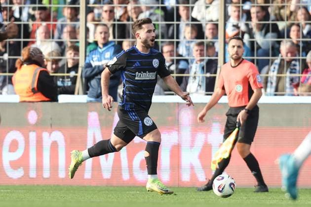 Fussball, 3.Liga Saison 2025 2026 11.Spieltag TSV 1860 München - MSV Duisburg 19.10.2025, Stadion an der Grünwalder Str. Can Coskun (MSV Duisburg, 27) München Städt. Stadion an der Grünwalder Str. Bayern Deutschland