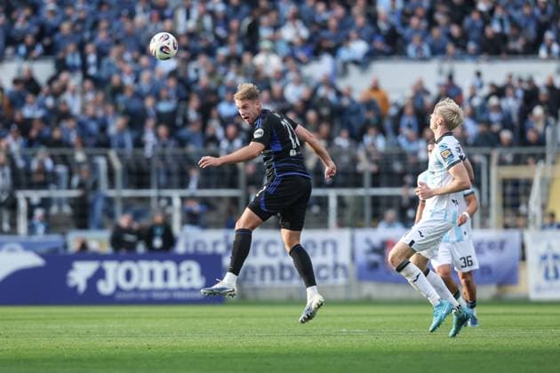 Fussball, 3.Liga Saison 2025 2026 11.Spieltag TSV 1860 München - MSV Duisburg 19.10.2025, Stadion an der Grünwalder Str. Thilo Töpken (MSV Duisburg, 22) München Städt. Stadion an der Grünwalder Str. Bayern Deutschland