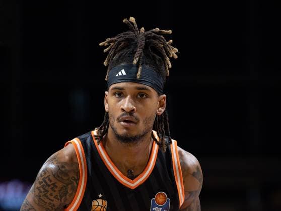 Basketball, Herren, Saison 2025 2026, BBL Pokal (Achtelfinale), Alba Berlin - ratiopharm Ulm, Bryce Brown (Ulm), 19.10.2025, Copyright: xSebastianxRäppold MatthiasxKochx