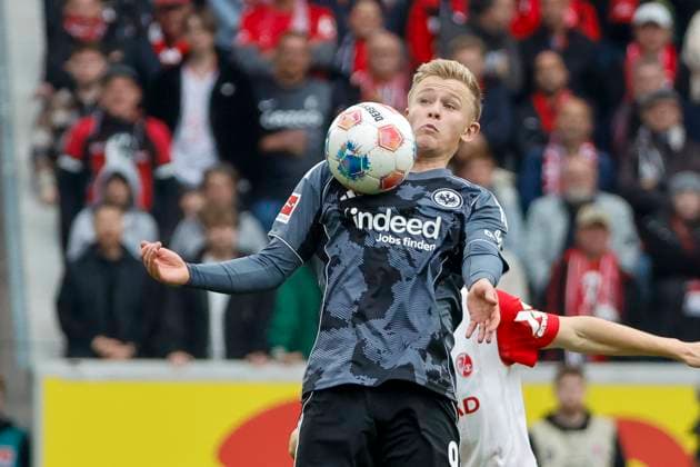 Jonathan Burkardt (Eintracht Frankfurt, 09) am Ball , Deutschland, Fussball, 1. Bundesliga, 7.Spieltag, 2025 2026, SC Freiburg vs. Eintracht Frankfurt, 19.10.2025, Europa-Park Stadion, Freiburg im Breisgau, Deutschland Freiburg im Breisgau Europa-Park Stadion Baden-Württemberg Deutschland Copyright: xGrantxHubbsx