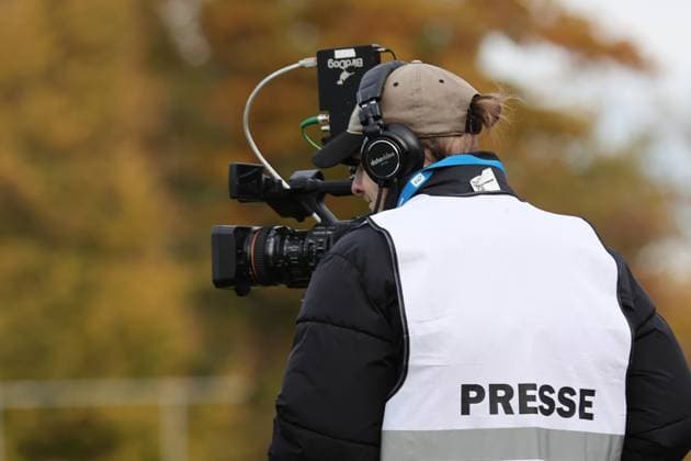 Männer Fußball Fussball Regionalliga Nord-Ost Saison 2025 26 10. Spieltag 19.10.2025 Bluechip Arena Meuselwitz Thüringen ZFC Meuselwitz - 1. FC Magdeburg II Live Fernsehübertragung auf LVZ.de Meuselwitz Thueringen Germany