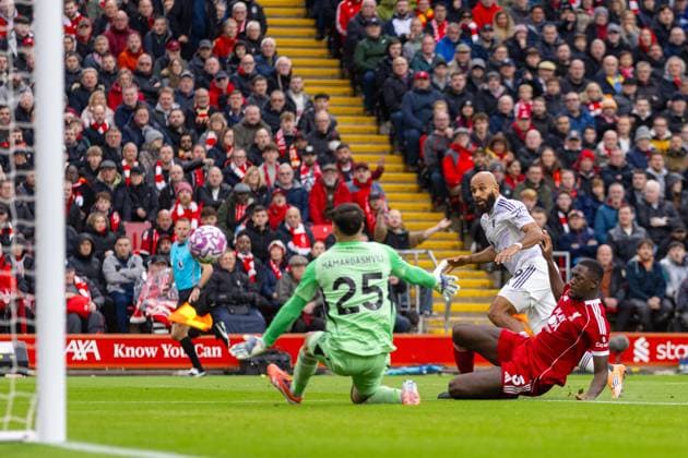 Football - FA Premier League - Liverpool FC v Manchester United, ManU FC LIVERPOOL, ENGLAND - Sunday, October 19, 2025: Manchester United s Bryan Mbeumo scores the first goal during the FA Premier League match between Liverpool FC and Manchester United FC at Anfield. (Photo by David Rawcliffe Propaganda) LIVERPOOL Anfield MERSEYSIDE ENGLAND  Copyright: xDavidxRawcliffex P2025-10-19-Liverpool_Man_Utd-15