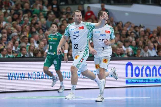 19.10.2025, xgox, Handball - Daikin HBL, SC DHfK Leipzig - SC Magdeburg emspor, v.l. Lukas Mertens (Magdeburg, 22) Jubel, Torjubel, jubelt ueber das Tor, celebrate the goal, celebration Leipzig