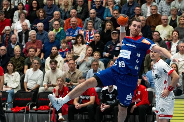 Stefan Bauer, (HBW Balingen Weilstetten, 99 HBW Balingen Weilstetten vs. TuS Ferndorf, Handball, 2. Bundesliga, 8. Spieltag, Saison 2025 2026, 19.10.2025 Eibner-Pressefoto Andreas Ulmer HBW Balingen Weilstetten vs. TuS Ferndorf, Handball, 2. Bundesliga, 8. Spieltag, Saison 2025 2026, 19.10.2025 Balingen Copyright: xEibner-Pressefoto AndreasxUlmerx EP_AUR