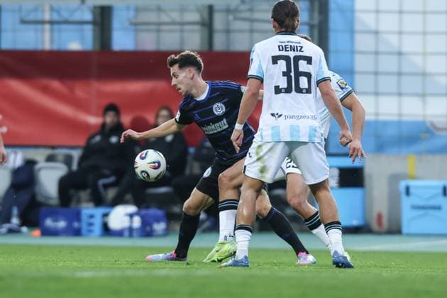 Fussball, 3.Liga Saison 2025 2026 11.Spieltag TSV 1860 München - MSV Duisburg 19.10.2025, Stadion an der Grünwalder Str. Conor Noß (MSV Duisburg,14) München Städt. Stadion an der Grünwalder Str. Bayern Deutschland