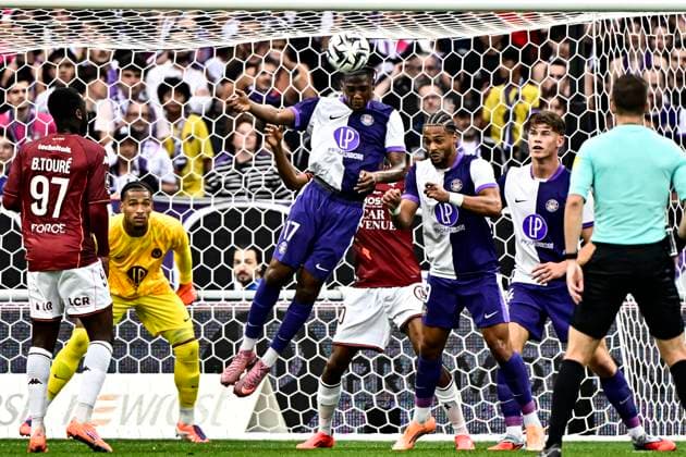 FOOTBALL : Toulouse vs Metz - 8eme Journee de Ligue 1 McDonald S - Toulouse - 19 10 2025 Abu Francis (tfc) Toulouse  Copyright: xThierryxBretonx