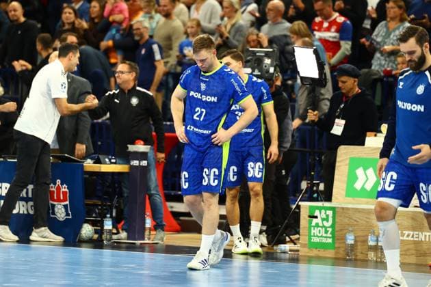 Handball I Herren I Saison 2025 2026 I Bundesliga I 9. Spieltag I HSV Hamburg - VFL Gummersbach I 19.10.2025 Enttäuschung bei Kristjan Horzen (27, VFL Gummersbach) Hamburg Barclaycard Arena Hamburg Deutschland Copyright: xLobeca RalfxHomburgx