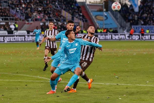 Mathias Pereira Lage ( Pauli ) Robin Hranac ( Hoffenheim ) Deutschland , Hamburg , Millerntorstadion , Fussball , 1. Bundesliga , FC St Pauli - TSG Hoffenheim