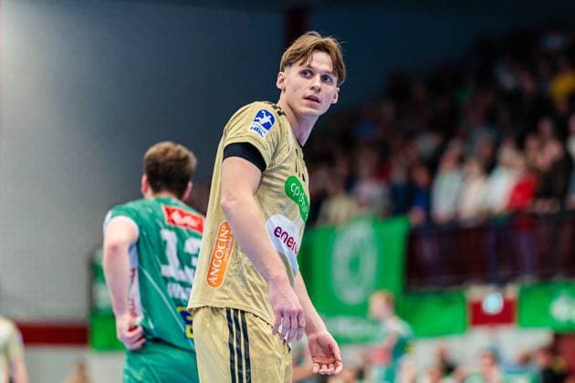 Maxim Orlov (TSV Hannover-Burgdorf, 11) ist enttaeuscht unzufrieden GER, GWD Minden vs. TSV Hannover-Burgdorf, Handball, 1. Bundesliga, 9. Spieltag, Spielzeit 2025 2026, 19.10.2025 GER, GWD Minden vs. TSV Hannover-Burgdorf, Handball, 1. Bundesliga, 9. Spieltag, Spielzeit 2025 2026, 19.10.2025 Luebbecke Copyright: xEibner-Pressefoto JanxRollingerx EP_JSK