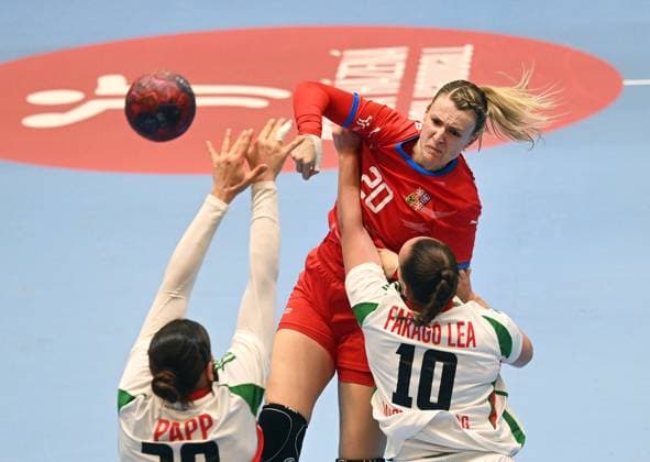 EHF Euro Cup Women, Group 2, match Hungary vs. Czech Republic in Prague, Czech Republic, October 19, 2025. From left Nikoletta Papp of Hungary, Czech Veronika Andryskova, Lea Farago of Hungary in action.u (CTKxPhoto MichaelaxRihova) CTKPhotoP2025101906113  CTKPhotoP2025101906113