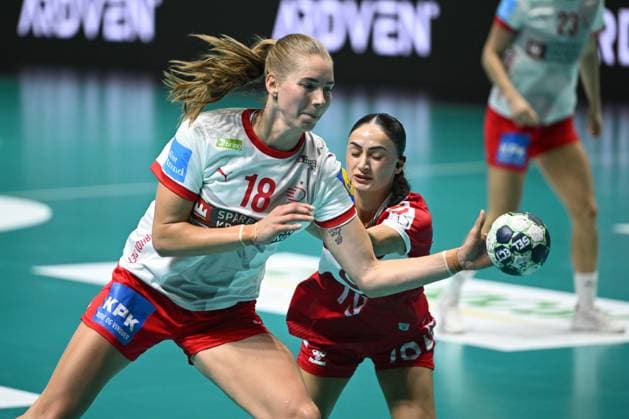 Turkiye v Denmark - EHF 2025 Women s European Handball Championship ANKARA, TURKIYE - OCTOBER 19: Mette Tranborg (18) of Denmark in action during the second match of the EHF 2025 Women s European Handball Championship between Turkiye and Denmark at Prof. Dr. Yasar Sevim Sports Hall in Ankara, Turkiye on October 19, 2025. Abdullah Güçlü Anadolu Ankara Turkey. Editorial use only. Please get in touch for any other usage.  Copyright: x2025xAnadoluxAbdullahxGüclüx