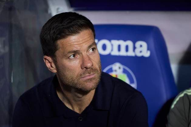 Xabi Alonso Head coach (Real Madrid CF) looks on during the LaLiga EA Sports match between Getafe CF v Real Madrid at Coliseum on October 19, 2025 in Getafe, Spain. (Photo by Manu Reino DeFodi Images) Xabi Alonso Head coach Real Madrid CF looks on during the LaLiga EA Sports match between Getafe CF v Real Madrid at Coliseum on October 19, 2025 in Getafe, Spain Photo by Manu Reino DeFodi Images