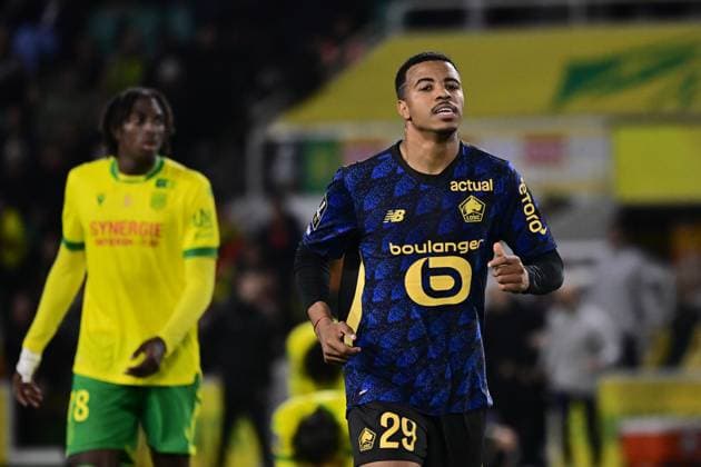 FOOTBALL : Nantes vs Lille - Ligue 1 - 19 10 2025 Hamza Igmane ( 29 - Lille ) celebrates after scoring during the Ligue 1match between FC Nantes and Lille OSC at Stade de la Beaujoire on October 19, 2025 in Nantes, France. ( Photo by Federico Pestellini PsnewZ ) - NantesFrance  Copyright: xFedericoxPestellinix