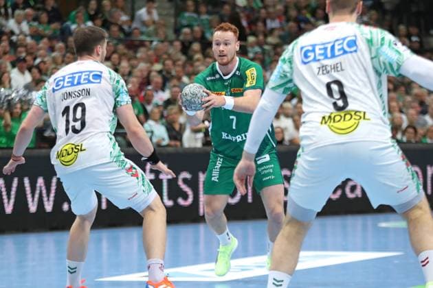 Handball DAIKIN HBL: SC DHfK Leipzig - SC Magdeburg; 19.10.2025 Tomas Piroch (7, SC DHfK Leipzig). Handball, DAIKIN HBL, 1. Bundesliga, Saison 2025 2026, 9. Spieltag: SC DHfK Leipzig vs. SC Magdeburg am 19.10.2025 in der Quarterback Immobilien Arena Leipzig. Copyright: xBEAUTIFULxSPORTS JanxKaeferx