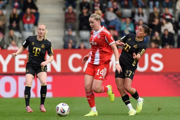 Alara Sehitler (14 FC Bayern Munich) and Laura Feiersinger (27 1. FC Cologne) during the Google Pixel Frauen-Bundesliga match between FC Bayern Munich and 1.FC Cologne at FC Bayern Campus Munich, Germany. Copyright: xSvenxBeyrich SPPx Sportspressphoto_SPR45385