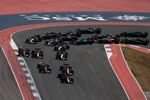 F1 - UNITED STATES GRAND PRIX 2025 Start of the race during the 2025 Formula 1 United States Grand Prix, 19th round of the 2025 FIA Formula One World Championship, WM, Weltmeisterschaft from October 17 to 19, 2025 on the Circuit of the Americas, in Austin, Texas, United States of America - AustinUnited States  Copyright: xDPPIx