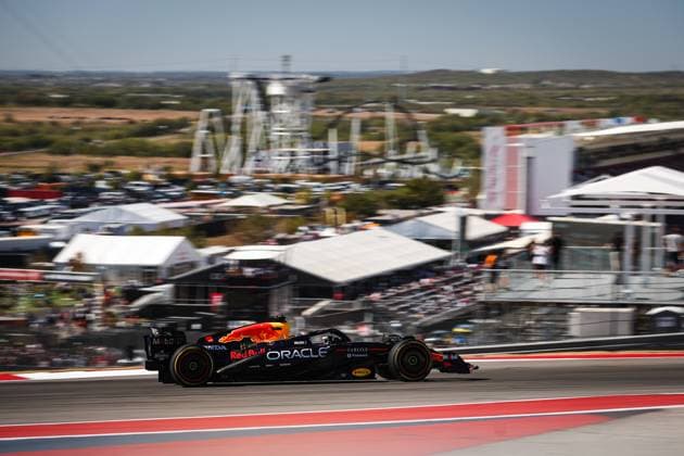 F1 - UNITED STATES GRAND PRIX 2025 01 VERSTAPPEN Max (nld), Red Bull Racing RB21, action during the 2025 Formula 1 United States Grand Prix, 19th round of the 2025 FIA Formula One World Championship, WM, Weltmeisterschaft from October 17 to 19, 2025 on the Circuit of the Americas, in Austin, Texas, United States of America - AustinUnited States  Copyright: xANTONINxVINCENTx