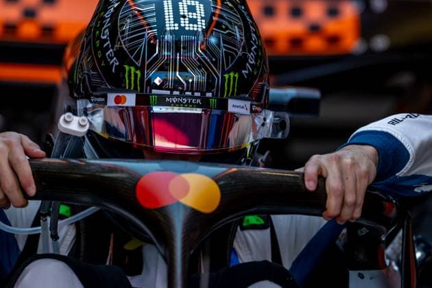 AUSTIN, TEXAS, UNITED STATES: Oscar Piastri, racing for the McLaren F1 team during the 2025 Formula 1 United States Grand Prix at the Circuit of the Americas in Austin, Texas, United States