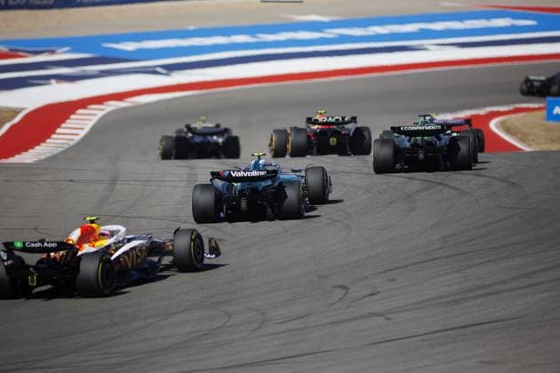 Formula 1 United States Grand Prix AUSTIN, USA - OCTOBER 19: Drivers navigate the track during the United States Grand Prix at the Circuit of the Americas in Austin, Texas on October 19, 2025. Jorge Salgado Anadolu Austin United States. Editorial use only. Please get in touch for any other usage.  Copyright: x2025xAnadoluxJorgexSalgadox