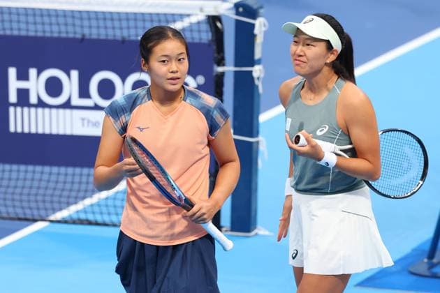 Wakana Sonobe & Moyuka Uchijima (JPN), OCTOBER 20, 2025 - Tennis : TORAY PAN PACIFIC OPEN TENNIS 2025 Doubles Round 16 Match at Ariake Colosseum, Tokyo, Japan. Noxthirdxpartyxsales  aflo_307550505