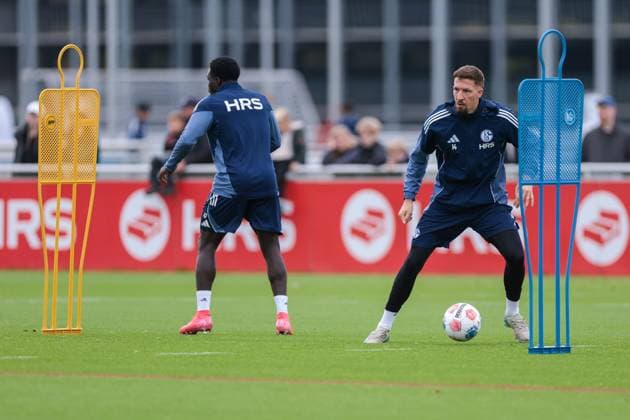 20.10.2025, Fussball, Saison 2025 2026, Training FC Schalke 04, Janik Bachmann (FC Schalke 04), Gelsenkirchen Trainingsgelände FC Schalke 04 NRW Deutschland xRHR-FOTO YYx Copyright: RHR-FOTOx RHR-FOTO YY