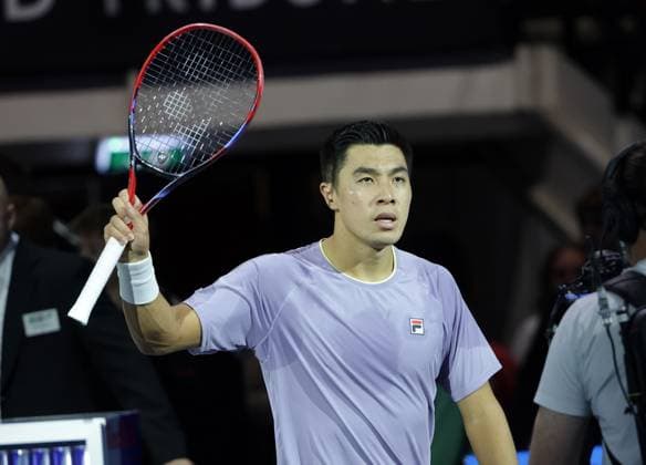 TENNIS - ATP, Tennis Herren Erste Bank Open VIENNA,AUSTRIA,20.OCT.25 - TENNIS - ATP World Tour, Erste Bank Open. Image shows the rejoicing of Brandon Nakashima (USA).  GEPAxpictures xWalterxLuger